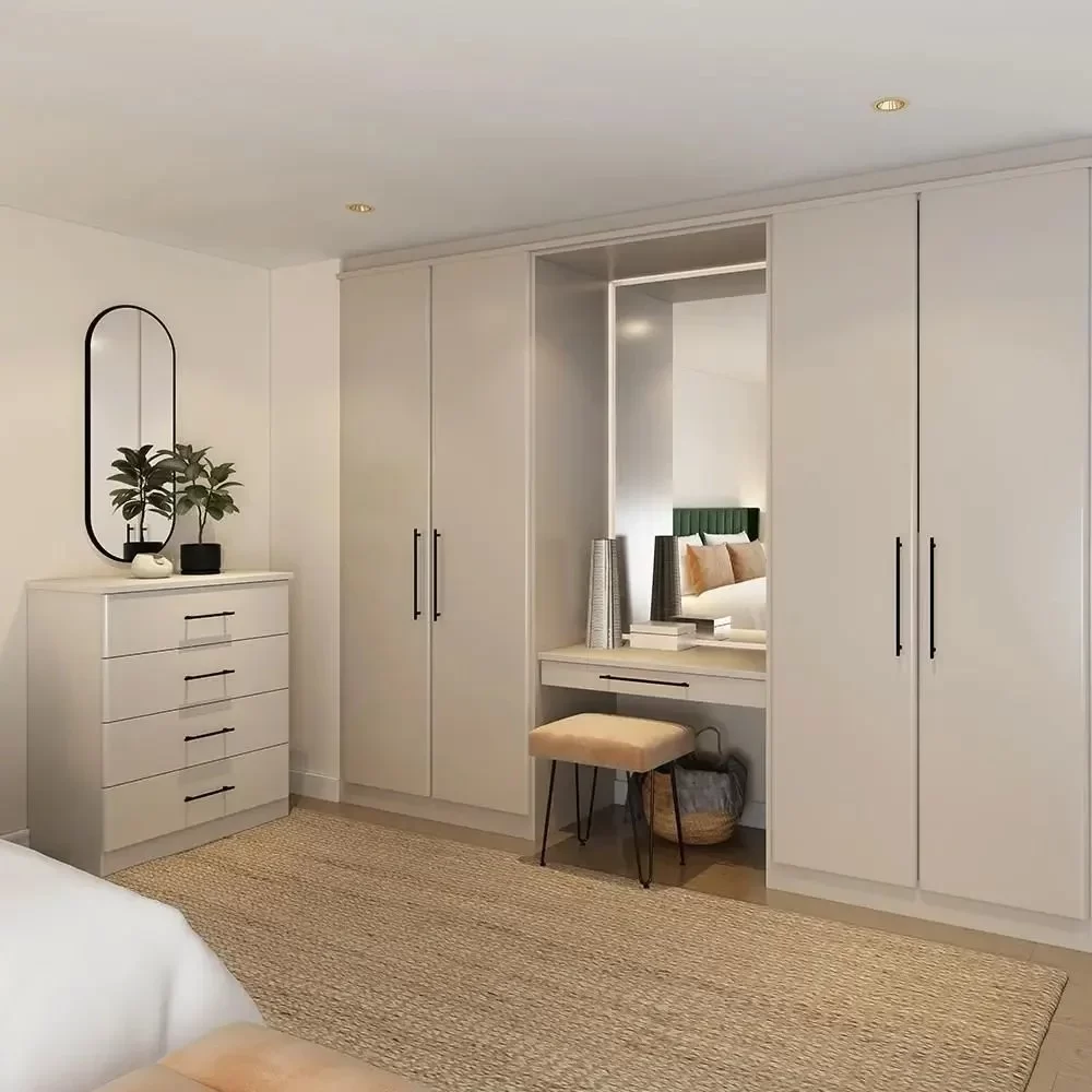 Custom Cupboards S1